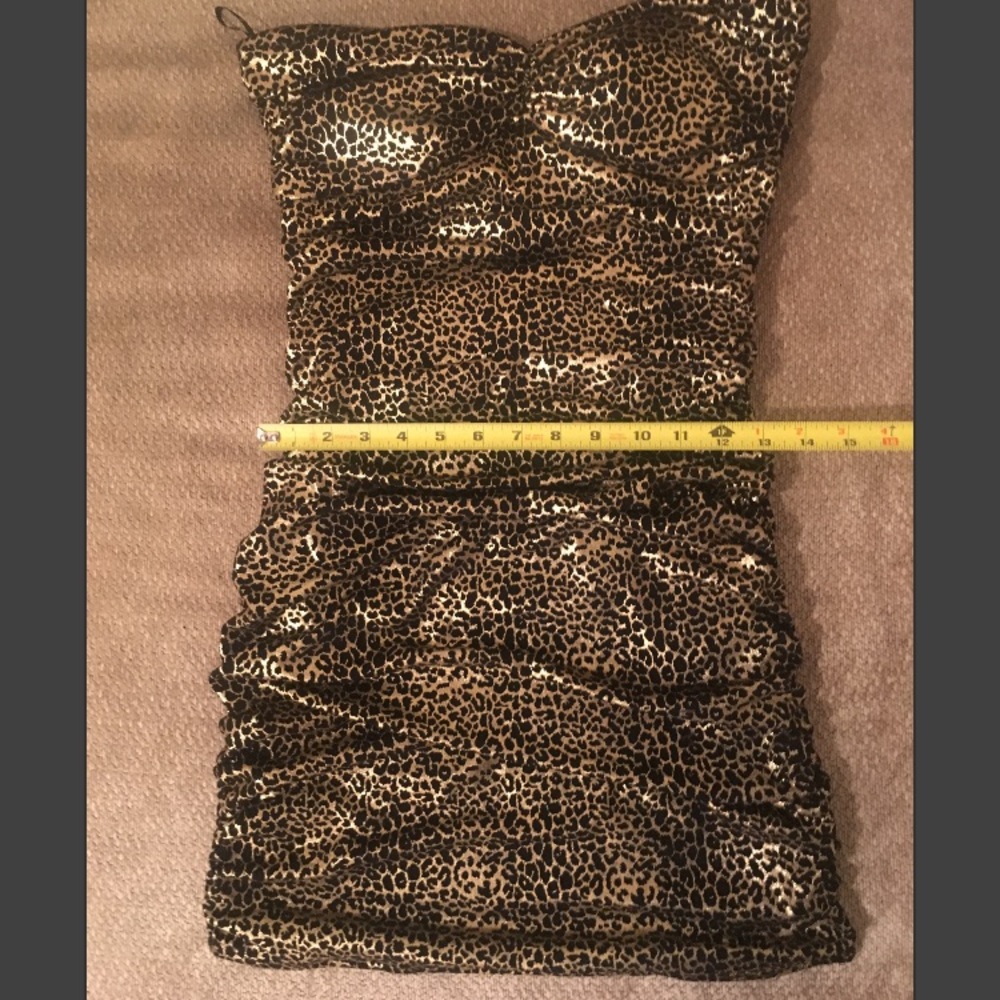 Dress - Picture 4 of 5